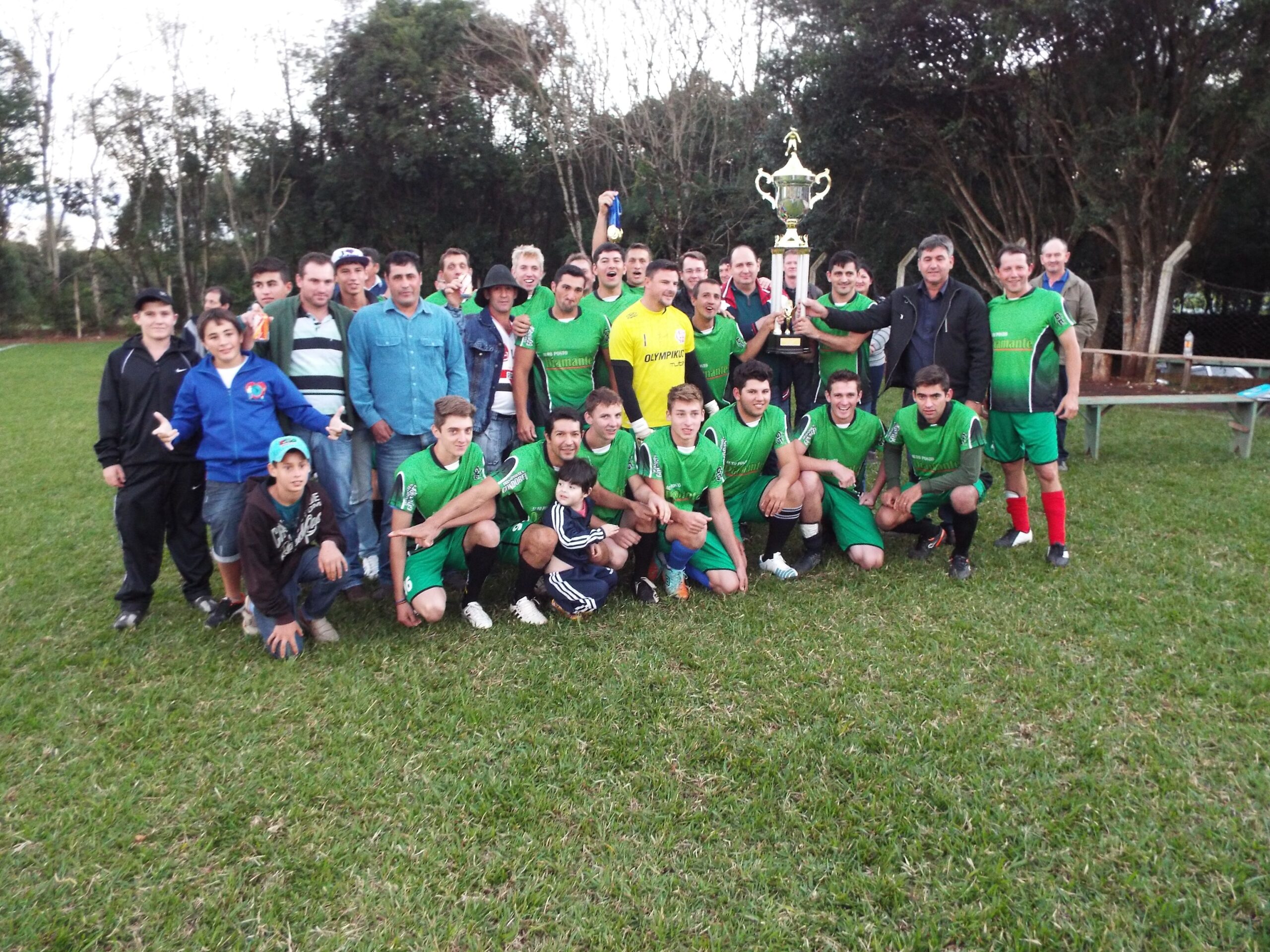 Equipe Rainha da Serra – campeão